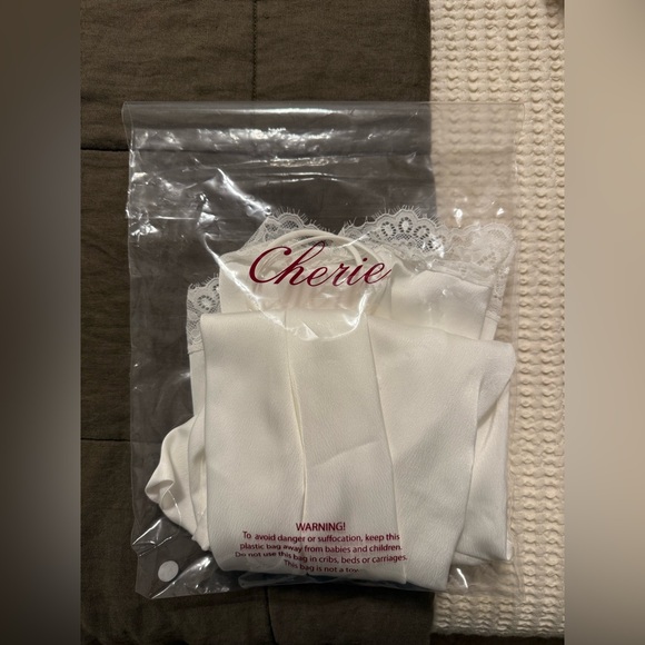 Elegant White Lace Trim Mini Dress - Picture 2 of 11